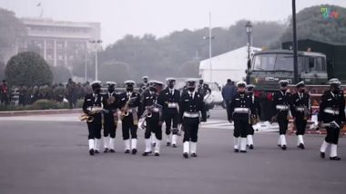 Republic Day Parade 2022 Rehearsal: প্রজাতন্ত্র দিবসের কুচকাওয়াজের মহড়ায় বাজল ‘দুনিয়া মে লোগন কো’, দেখুন ভিডিও